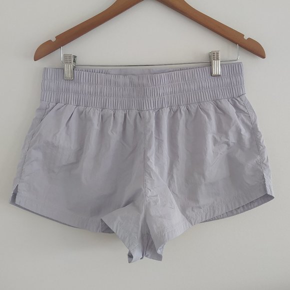 VARLEY KALLIN METALLIC SHORTS (NEW WITH TAGS) - Picture 5 of 5